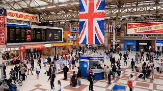 A Walk Through The London Victoria Station London England [upl. by Dumas]